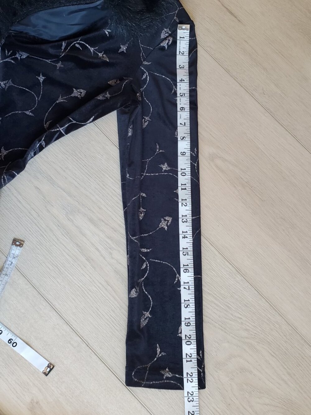 Fredericks Of Hollywood Black Velour Velvet Faux Fur Collar Coat Size Small - Picture 8 of 10